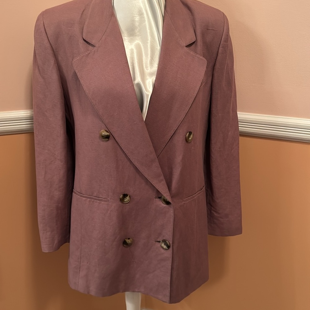 Summer pant suit. Vintage… because I’m vintage! This was a favorite of mine! - Picture 2 of 8